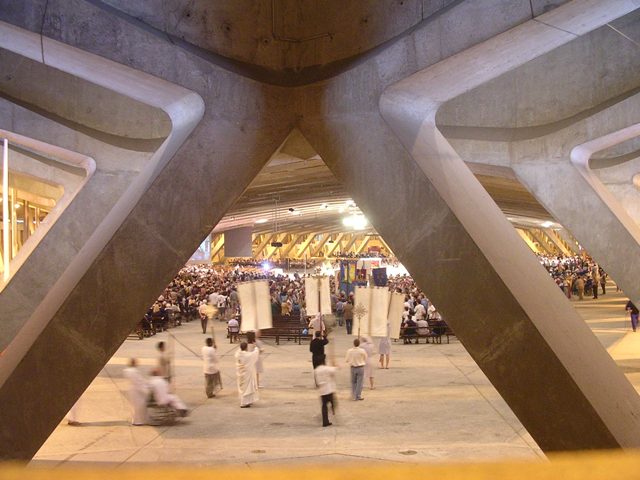 Fale_-_France_-_Lourdes_-_23